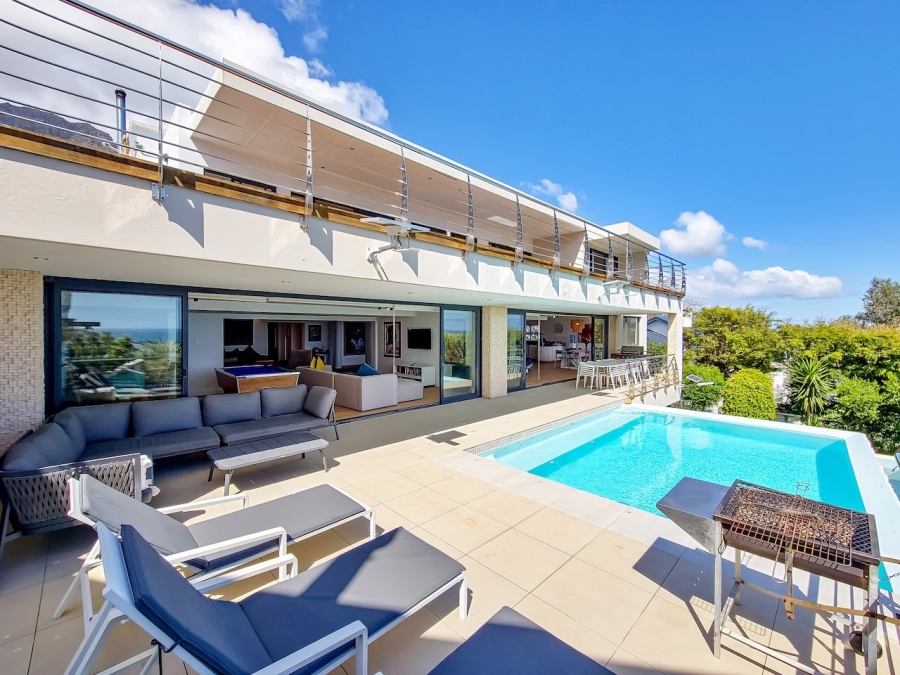 To Let 7 Bedroom Property for Rent in Camps Bay Western Cape